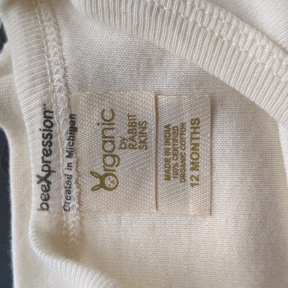 🐝beeXpression Organic Bee Onesie - Picture 5 of 9